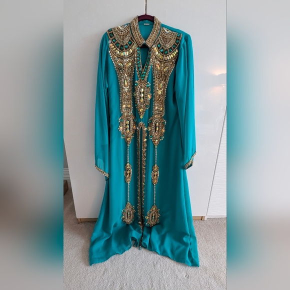 Arabian Party Dress Middle Eastern Blue Teal Turquoise Caftan Embellished beaded - Picture 1 of 12